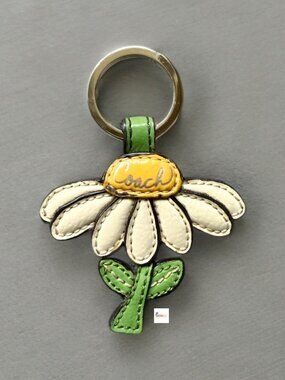 Coach Patent Leather White Daisy Flower Keychain Key Ring